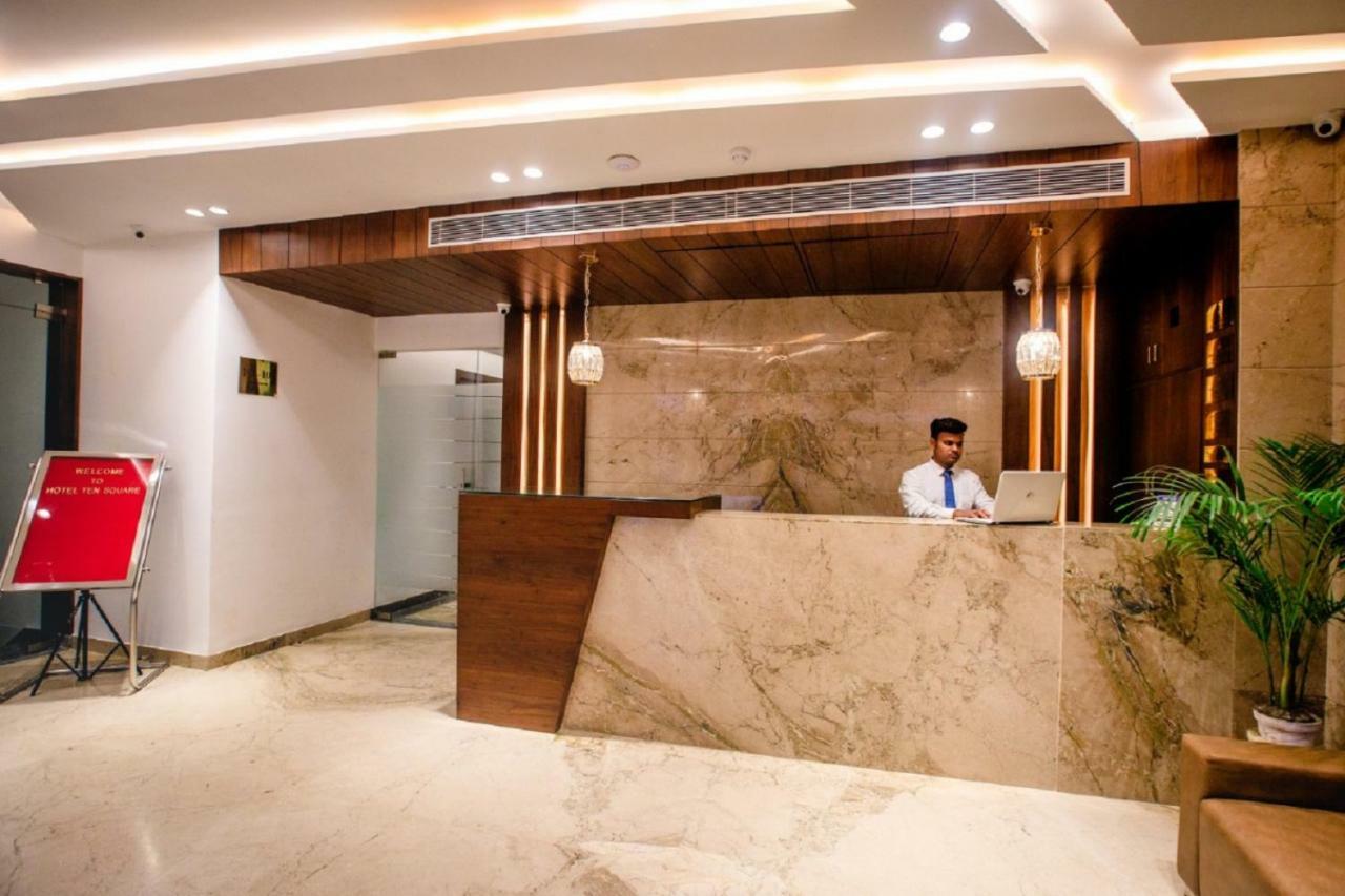 Nhà mặt đất 400 m² 21 phòng ngủ, 21 phòng tắm riêng ở Tajganj Agra  Ngoại thất bức ảnh